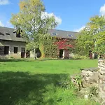 La Petite Charnasserie Bed & Breakfast