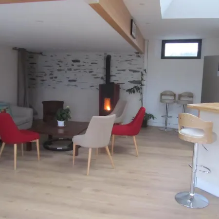 La Petite Charnasserie 3*