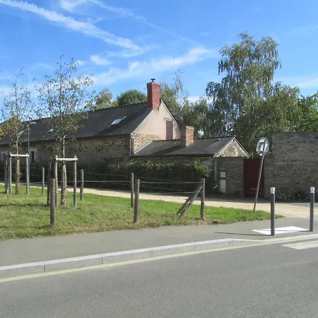 Couette-café La Petite Charnasserie Angers