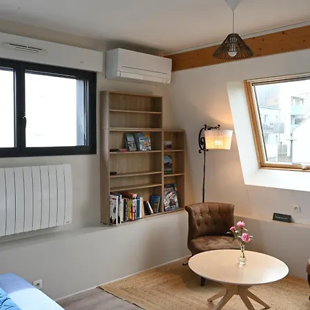 ベッド・アンド・ブレックファスト La Petite Charnasserie アンジェ