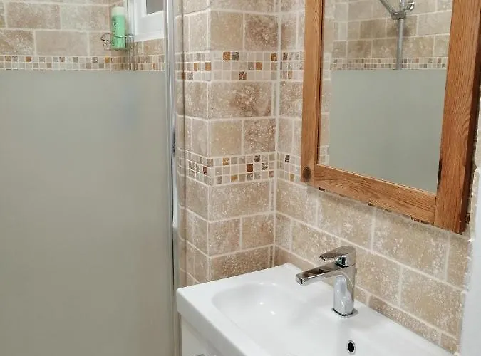 Panzió La Petite Charnasserie 3*