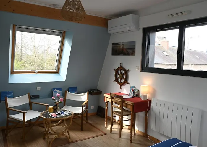 La Petite Charnasserie 3*